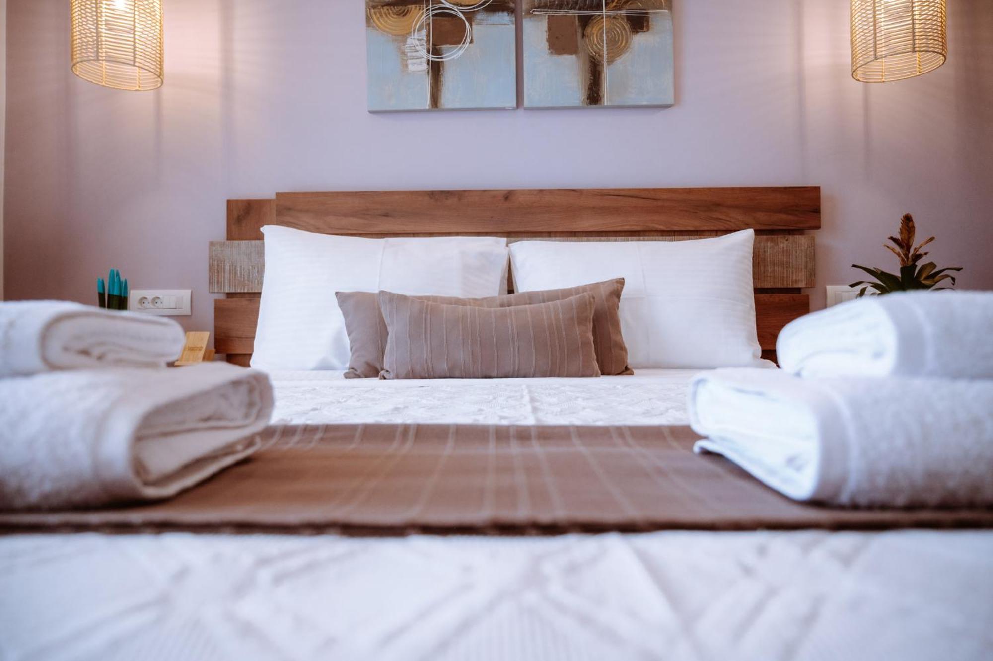 Louisa Luxury Apartments Превеза Экстерьер фото