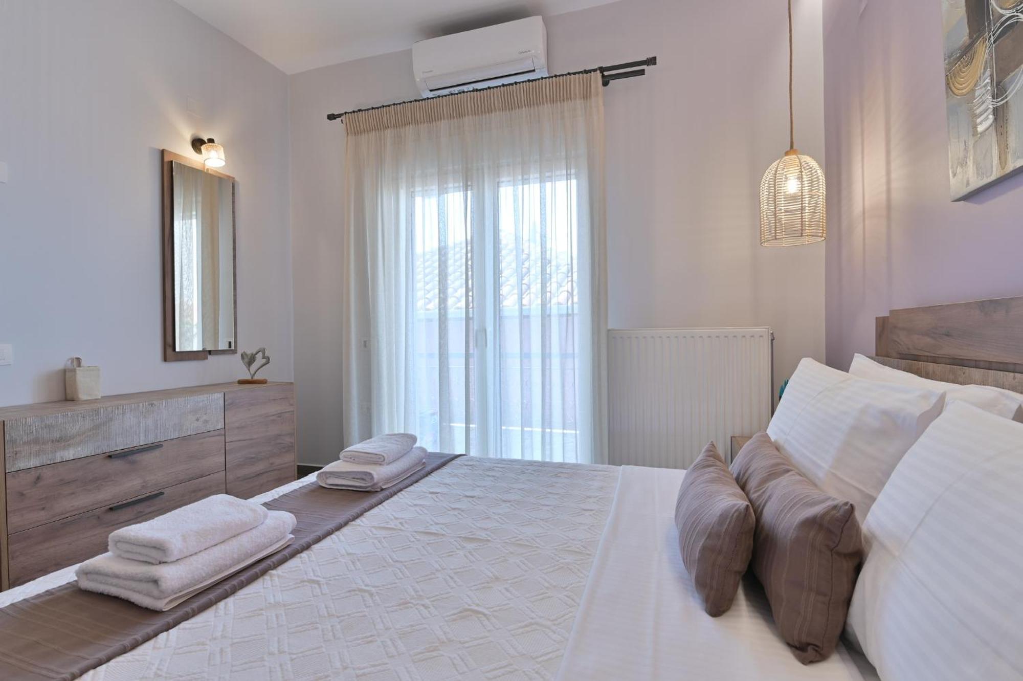Louisa Luxury Apartments Превеза Экстерьер фото