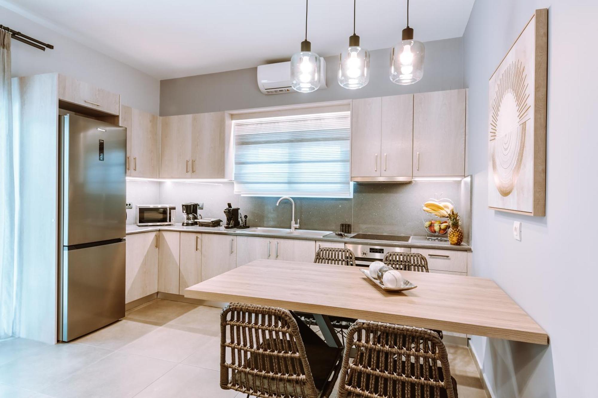 Louisa Luxury Apartments Превеза Экстерьер фото
