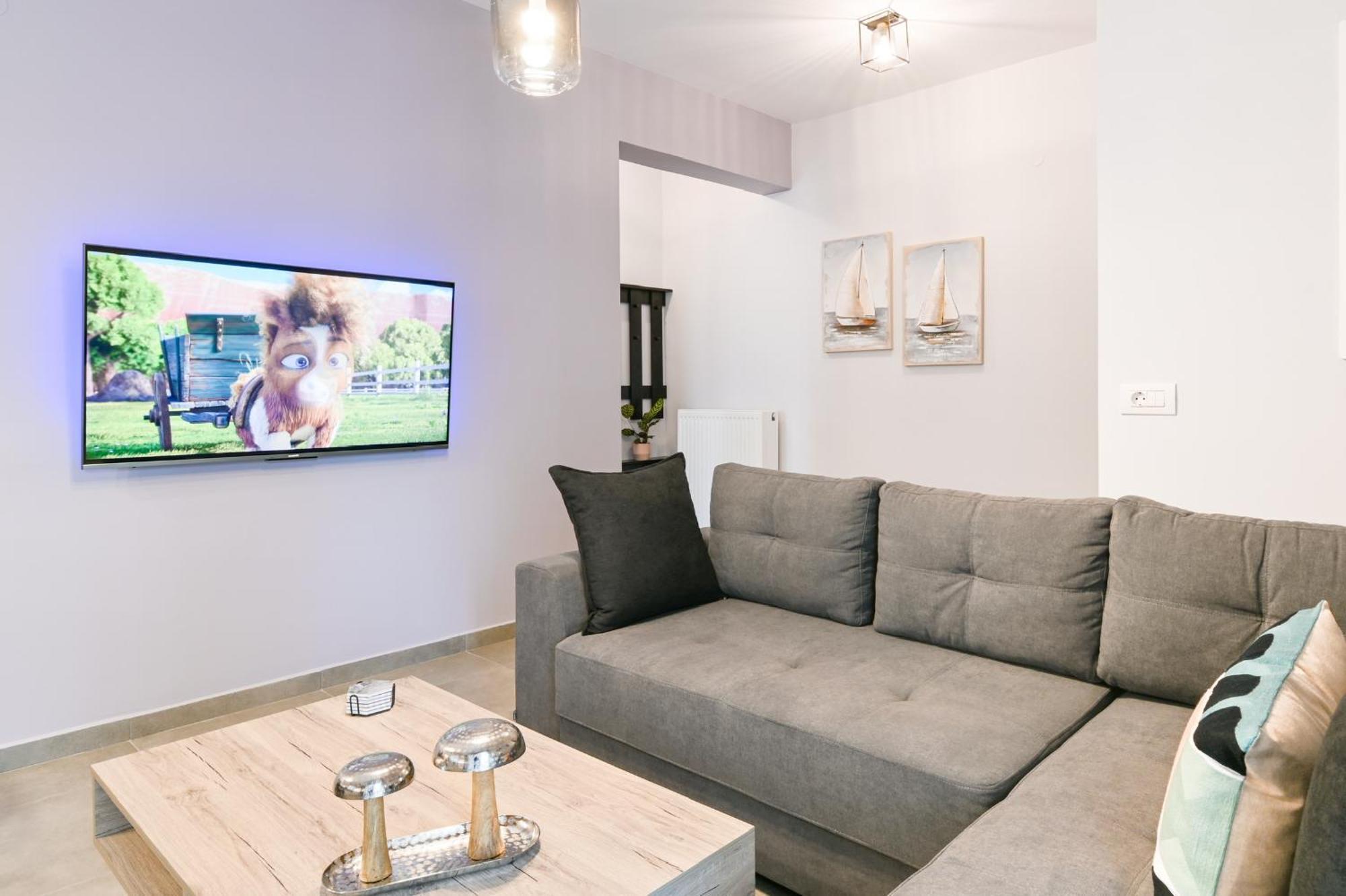 Louisa Luxury Apartments Превеза Экстерьер фото
